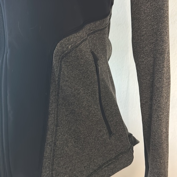 Athleta jacket - Picture 4 of 7